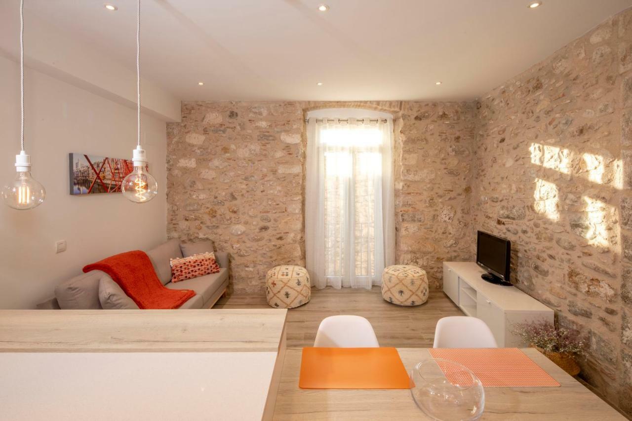 Apartamento Historico En El Barri Vell Girona Bagian luar foto