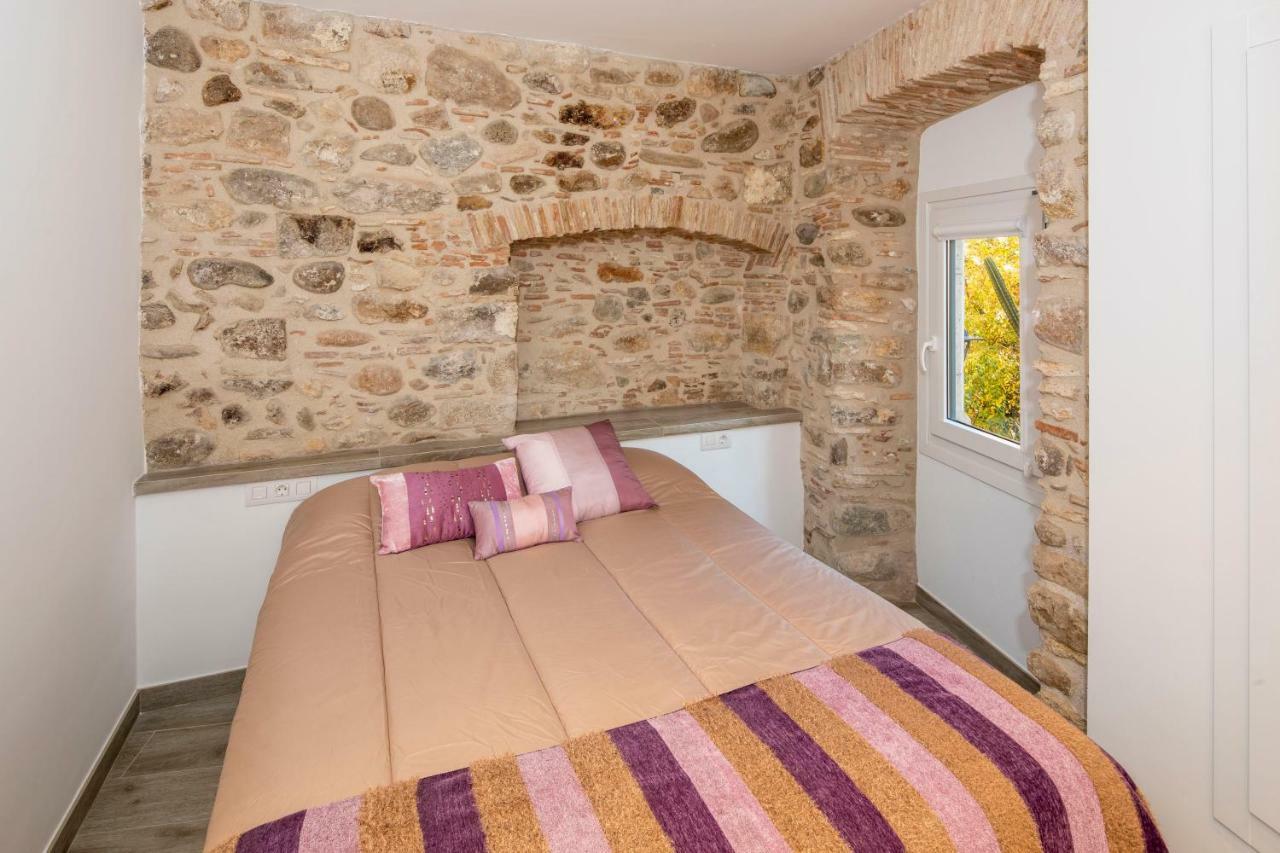 Apartamento Historico En El Barri Vell Girona Bagian luar foto